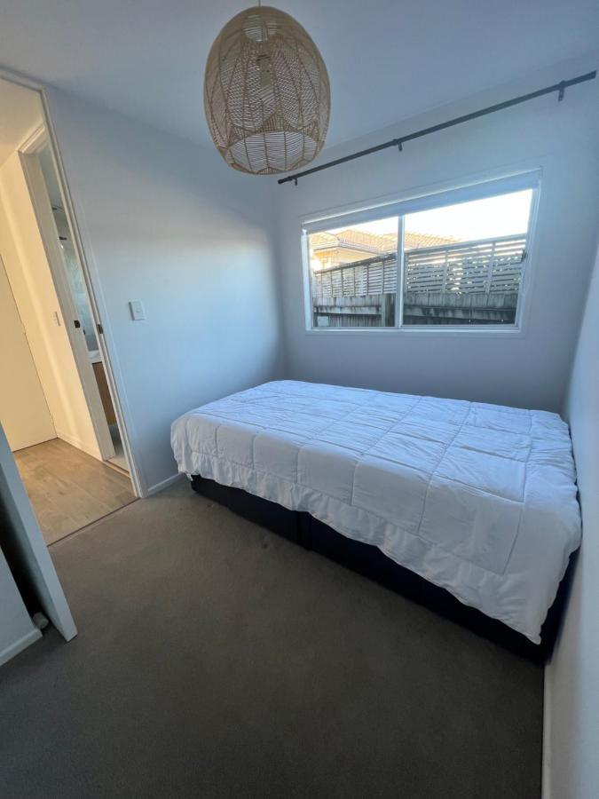 Orewa Homestay Rooms Auckland Exterior photo