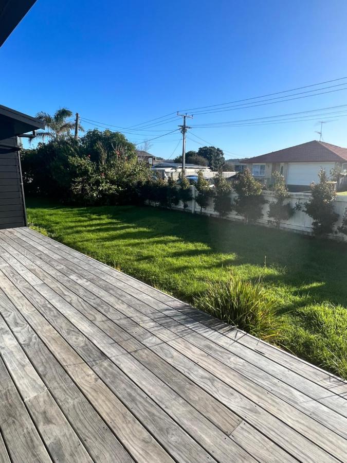 Orewa Homestay Rooms Auckland Exterior photo
